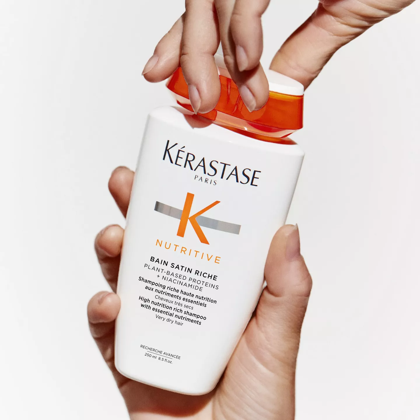Nutritive Bain Satin Riche Shampoo - Image 7